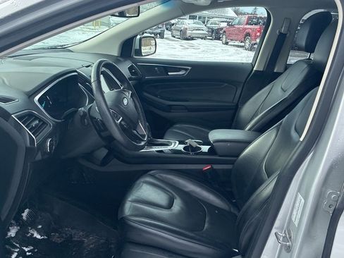 Used 2018 Ford Edge Titanium w/ Canadian Touring Package image 7