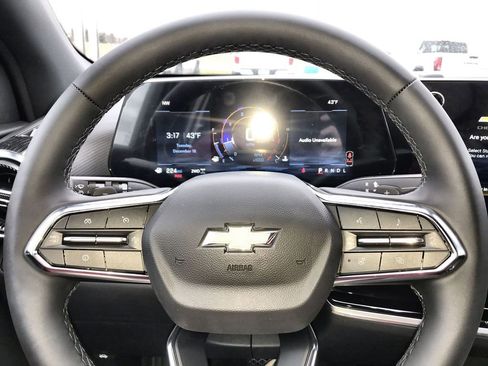 New 2026 Chevrolet Equinox LT w/ Convenience Package II image 14