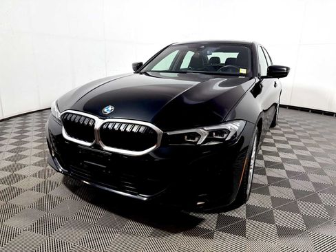 Used 2023 BMW 330i xDrive Sedan w/ Convenience Package AWD/4WD image 3