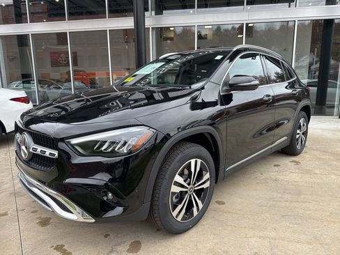 New 2026 Mercedes-Benz GLA 250 4MATIC image 4