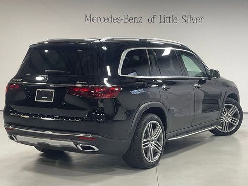 Used 2026 Mercedes-Benz GLS 450 4MATIC image 6