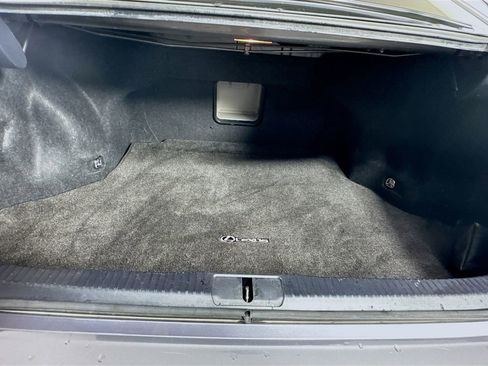 Used 2015 Lexus ES 350 w/ Luxury Package FWD image 31