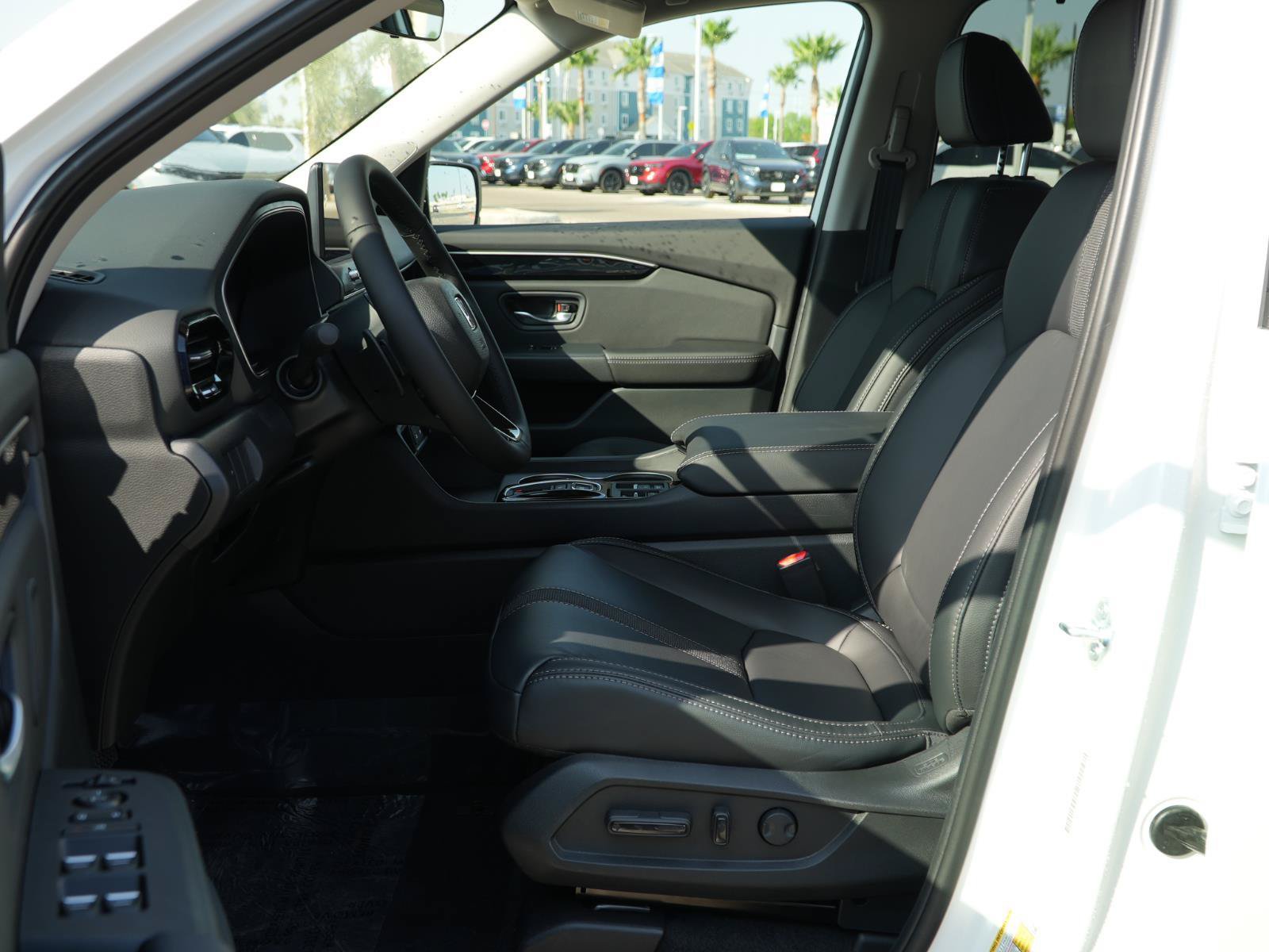 Used 2026 Honda Pilot EX-L image 17