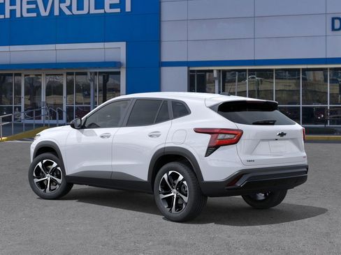 New 2026 Chevrolet Trax RS w/ Driver Confidence Package image 3