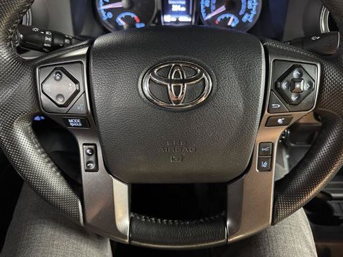 Used 2023 Toyota Tacoma TRD Off-Road w/ Black Out Package (TMS) AWD/4WD image 18