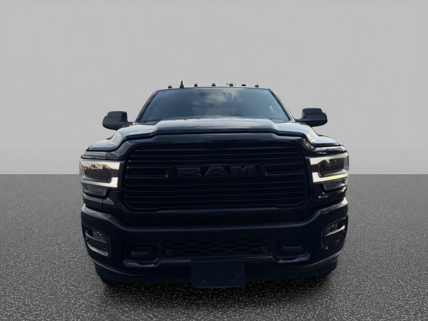 Used 2021 RAM 3500 Laramie AWD/4WD image 2