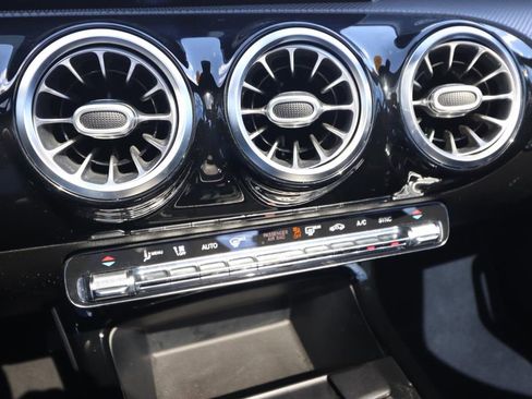 Used 2020 Mercedes-Benz A 220 image 20