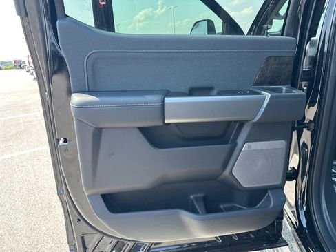 New 2026 Ford F350 Lariat w/ Black Appearance Package AWD/4WD image 94