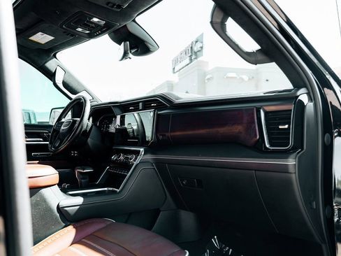 Used 2023 GMC Sierra 1500 Denali Ultimate image 49