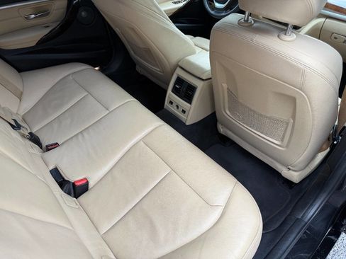 Used 2017 BMW 330e image 33