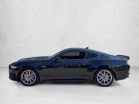Certified 2024 Ford Mustang GT Premium RWD image 8