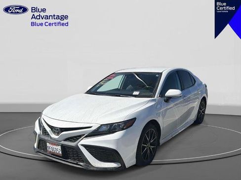 Used 2023 Toyota Camry SE w/ Convenience Package FWD image 1