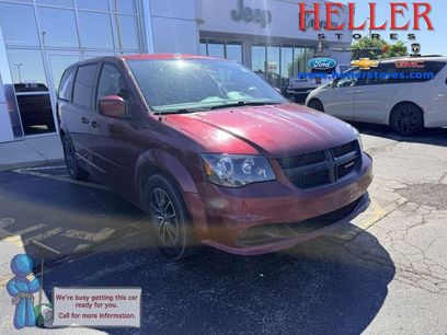 Used 2017 Dodge Grand Caravan SE