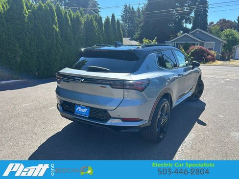 Used 2026 Chevrolet Equinox EV RS FWD image 4