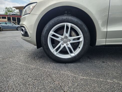 Used 2017 Audi Q5 3.0T Premium Plus w/ Technology Package image 9