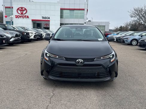New 2026 Toyota Corolla LE image 2