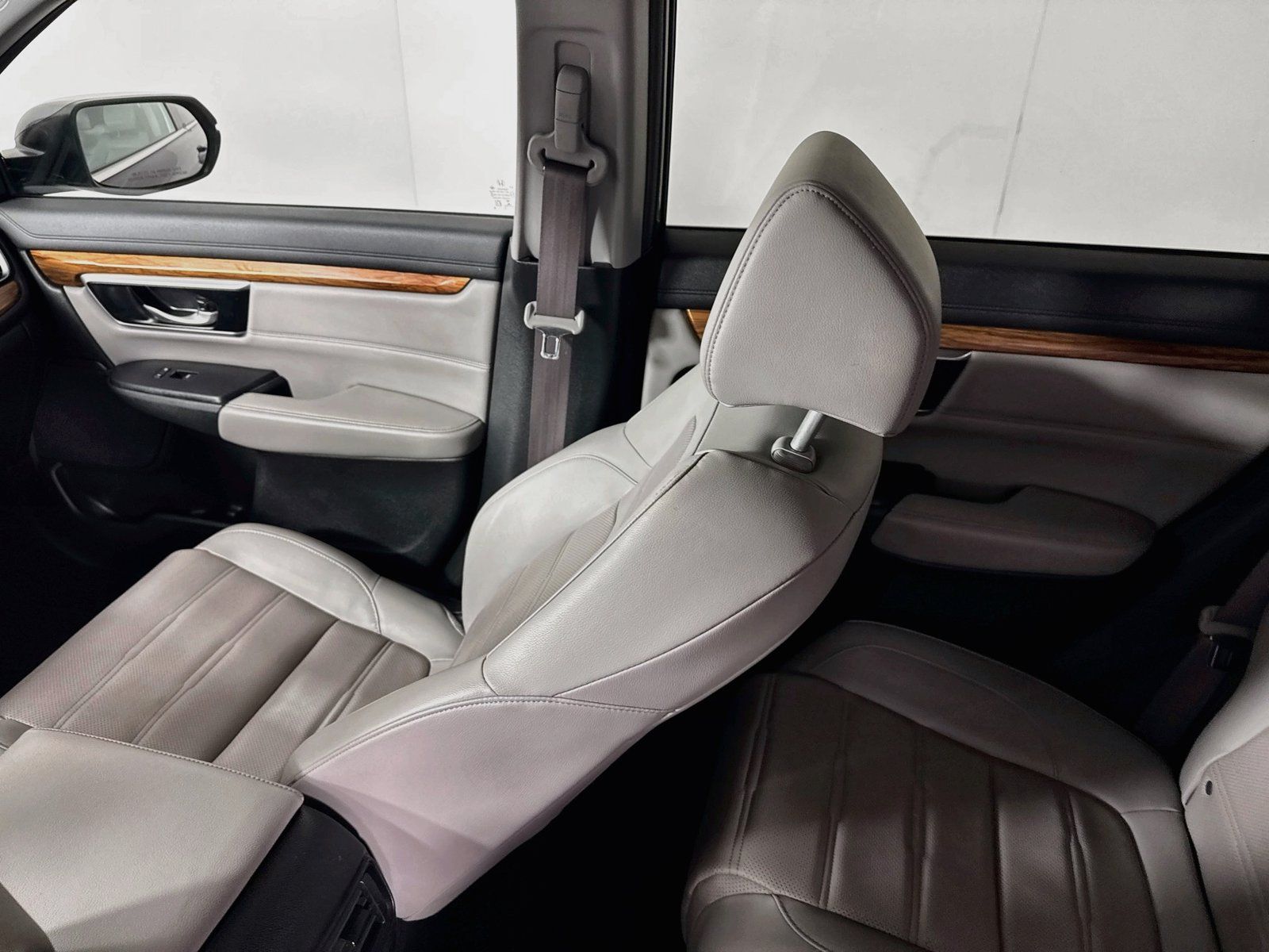 Used 2021 Honda CR-V EX-L image 23