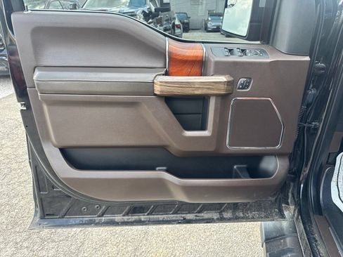 Used 2019 Ford F150 King Ranch AWD/4WD image 9