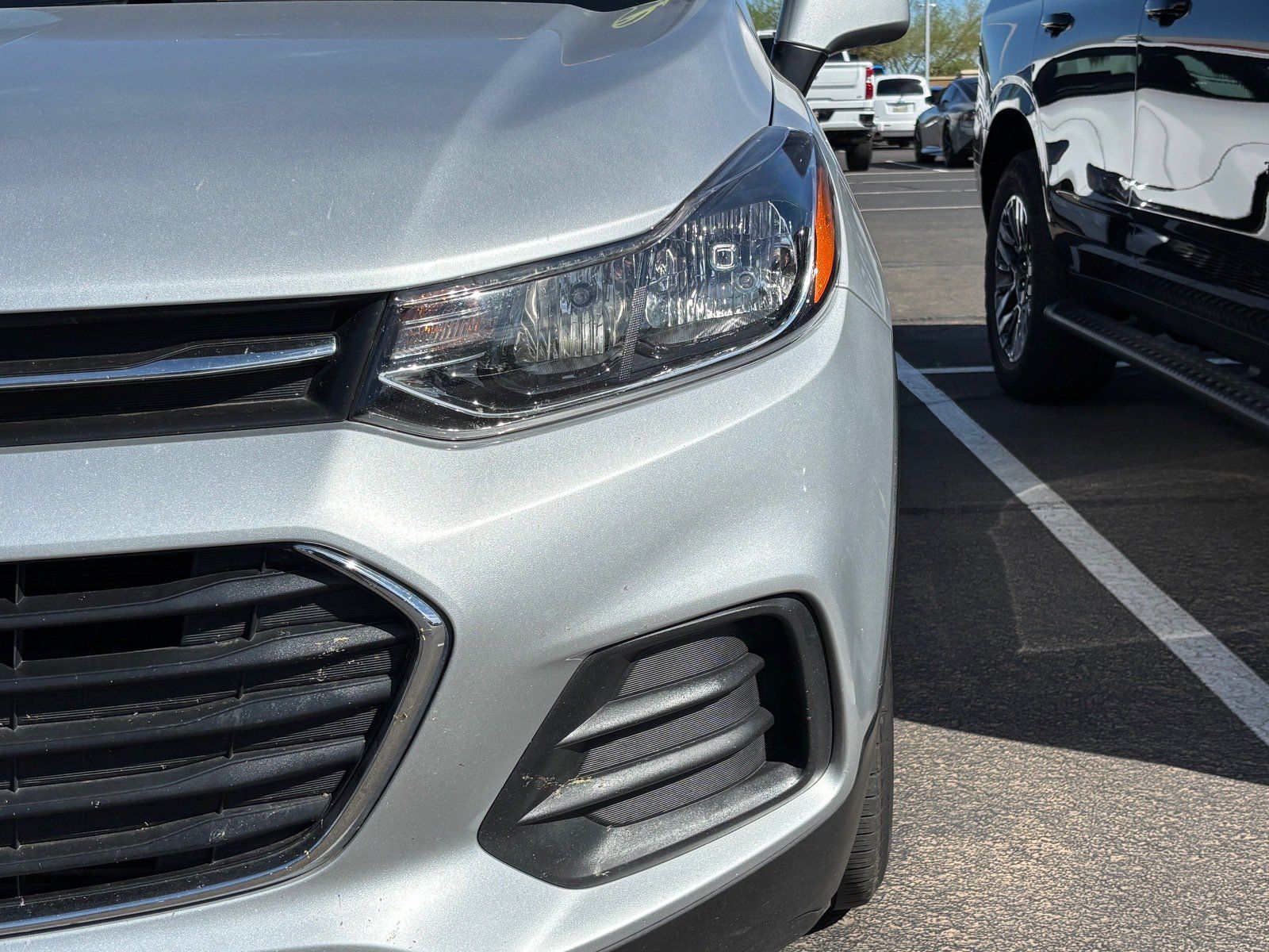 Used 2022 Chevrolet Trax LS w/ Tint and Cruise Package FWD image 8