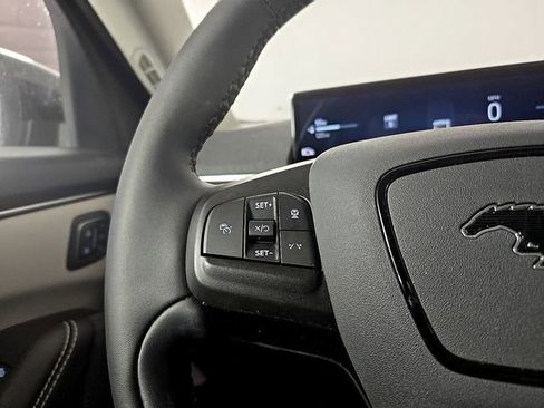 Used 2025 Ford Mustang Mach-E Premium image 21