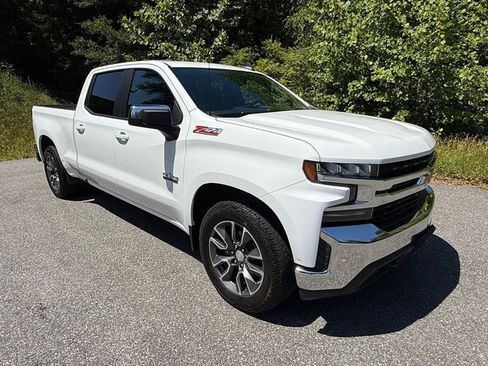Used 2020 Chevrolet Silverado 1500 LT w/ Texas Edition AWD/4WD image 4