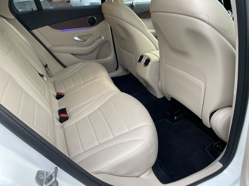 Certified 2021 Mercedes-Benz GLC 300 4MATIC image 46