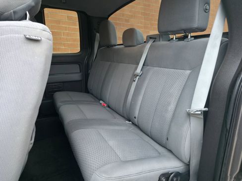 Used 2014 Ford F150 XLT w/ XLT Chrome Package image 17