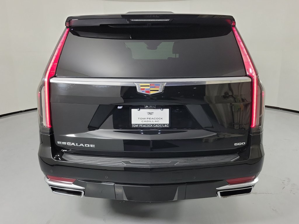 Used 2022 Cadillac Escalade Premium Luxury AWD/4WD image 5