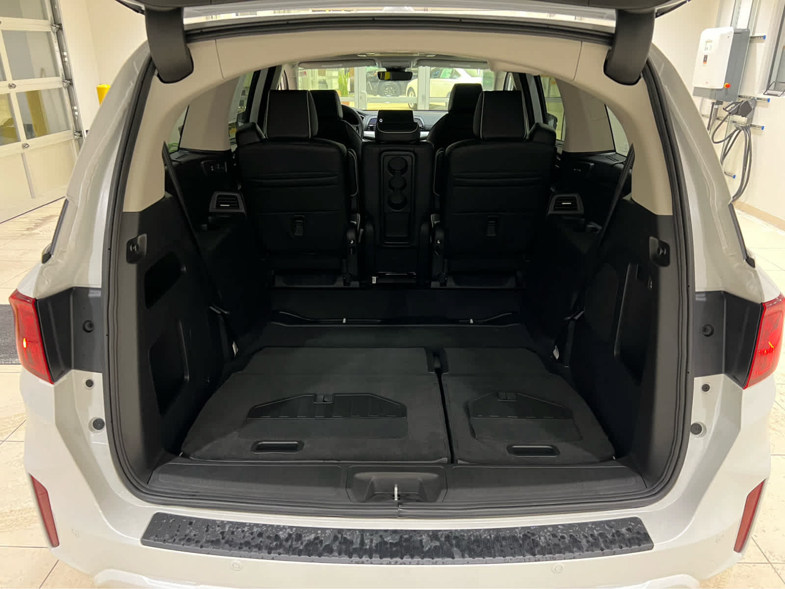 New 2027 Honda Odyssey Touring image 10