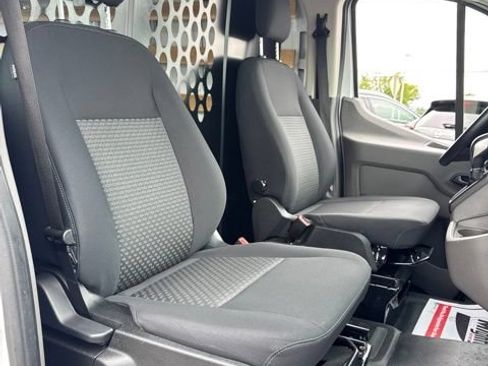 Used 2025 Ford Transit 250 Low Roof w/ Exterior Upgrade Package RWD image 11