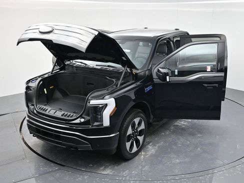 Used 2024 Ford F150 Lightning Lariat image 55