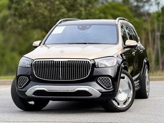 Used 2024 Mercedes-Benz Maybach GLS 600 4MATIC video 2