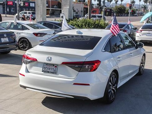 Used 2023 Honda Civic EX image 5