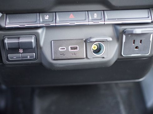 New 2025 GMC Sierra 3500 Pro w/ Convenience Package image 26