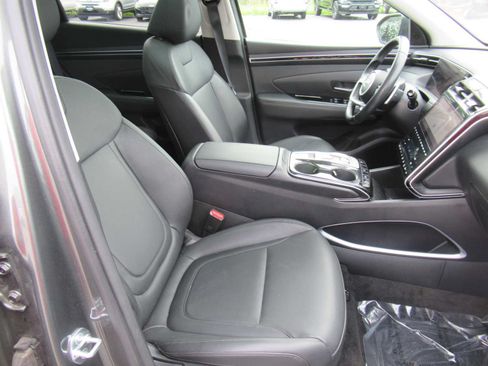 Used 2024 Hyundai Tucson SEL AWD/4WD image 24