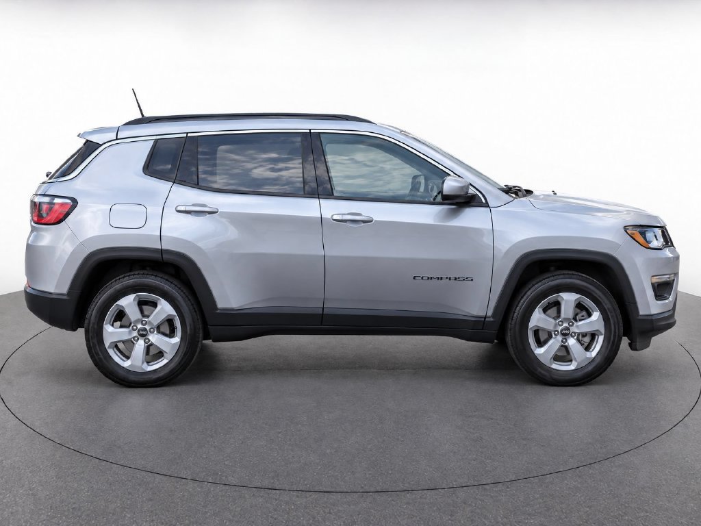 Used 2021 Jeep Compass Latitude w/ Convenience Group AWD/4WD image 8