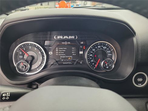 Used 2023 RAM 1500 Big Horn image 31