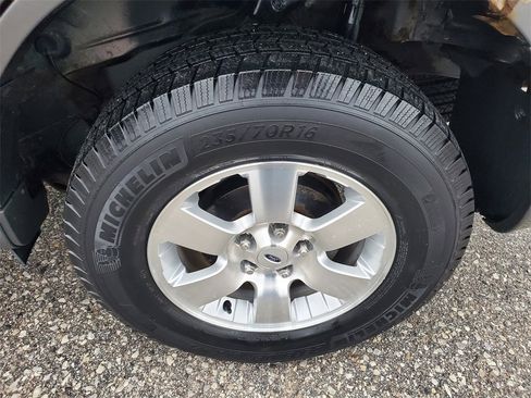 Used 2011 Ford Escape Limited w/ 302A Rapid Spec Order Code image 29