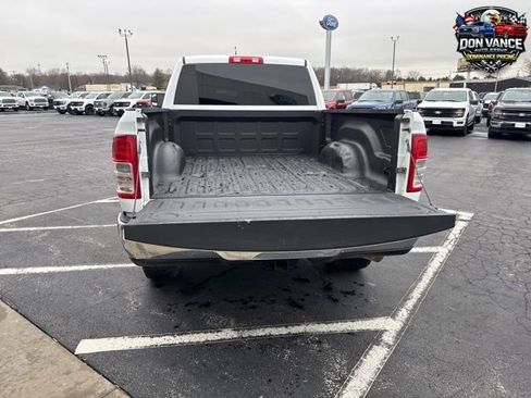 Used 2022 RAM 2500 Big Horn w/ Cold Weather Group AWD/4WD image 32