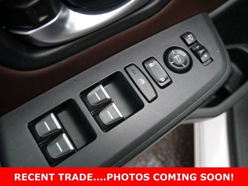 Used 2023 Honda Pilot Elite image 13