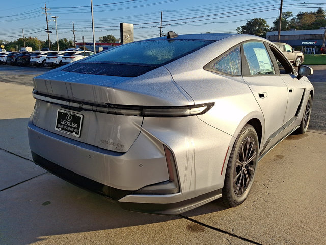 New 2026 Lexus ES 500e w/ Convenience Package AWD/4WD image 4