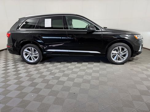 Used 2023 Audi Q7 3.0T Premium Plus w/ Premium Plus Package AWD/4WD image 8