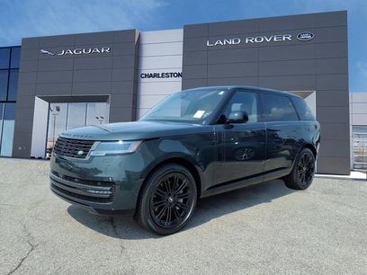 New 2025 Land Rover Range Rover Long Wheelbase SE