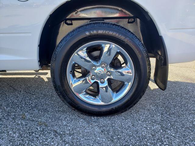 Used 2018 RAM 1500 Express w/ Express Value Package AWD/4WD image 33