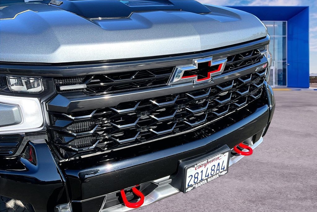 Used 2024 Chevrolet Silverado 1500 ZR2 w/ Technology Package AWD/4WD image 27