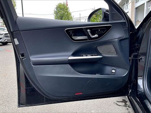 Used 2026 Mercedes-Benz C 300 4MATIC Sedan image 18