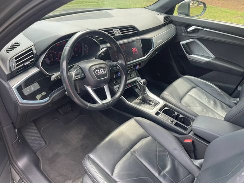 Used 2022 Audi Q3 2.0T Premium Plus AWD/4WD image 11