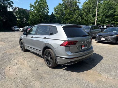 Used 2021 Volkswagen Tiguan SE R-Line AWD/4WD image 7