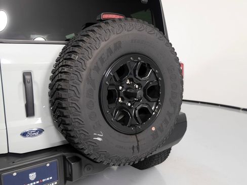 Used 2024 Ford Bronco Wildtrak AWD/4WD image 43