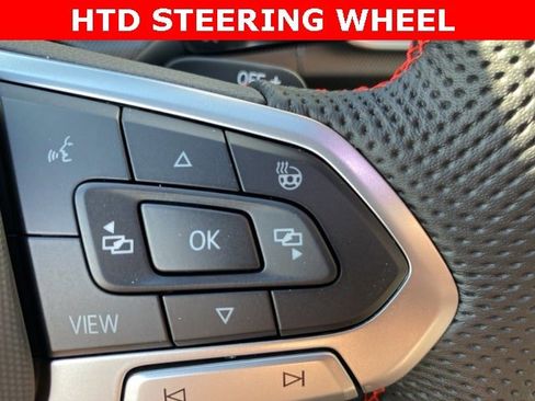 New 2025 Volkswagen GTI SE image 4